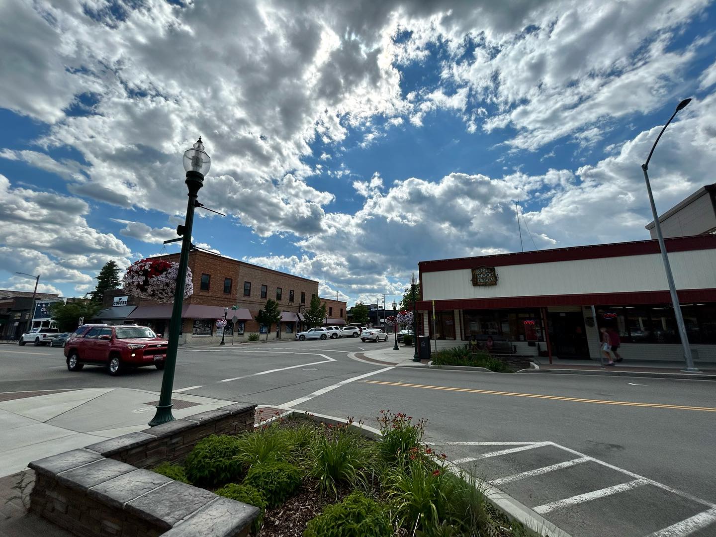 Explore the vibrant Sandpoint Shopping District, the heart of local commerce.